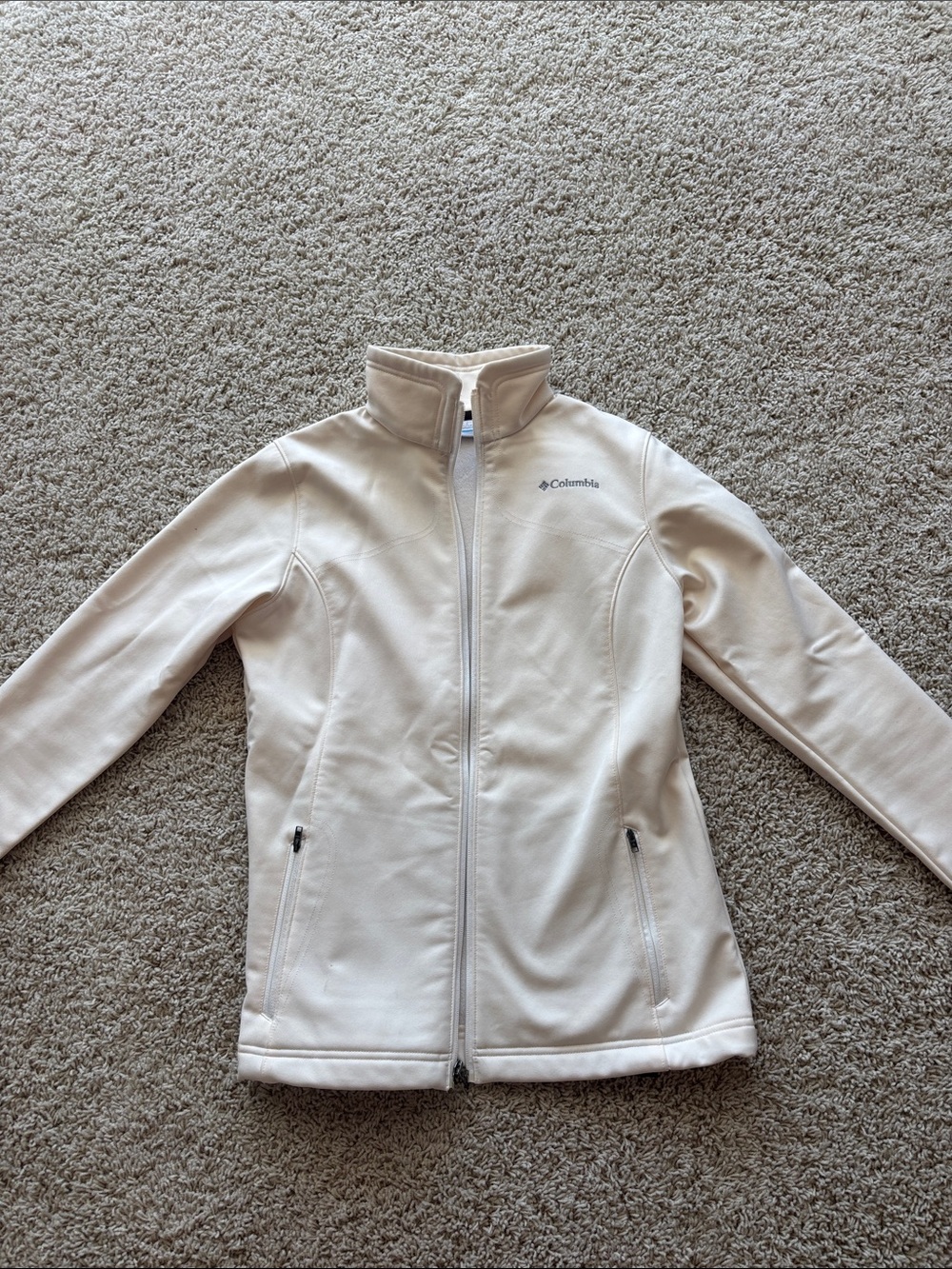 Columbia Cream Full-Zip Softshell Jacket